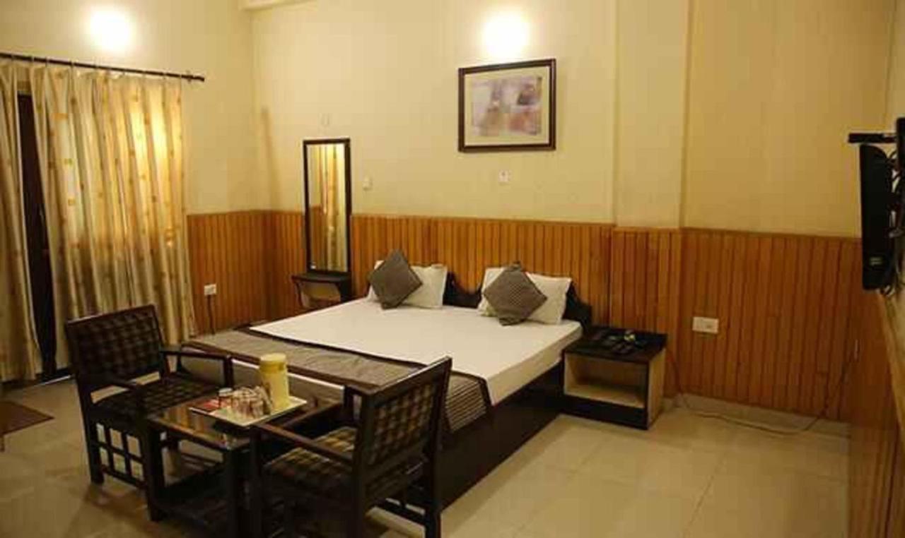 Fabhotel Corbett Inn Rudrapur Εξωτερικό φωτογραφία