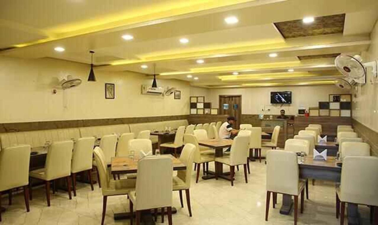 Fabhotel Corbett Inn Rudrapur Εξωτερικό φωτογραφία